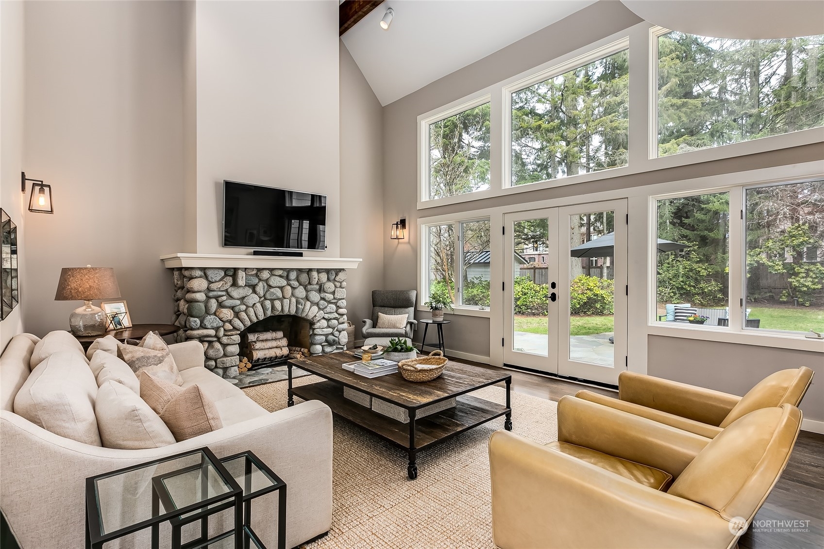 Property Photo:  21910 NE 140th Way  WA 98077 