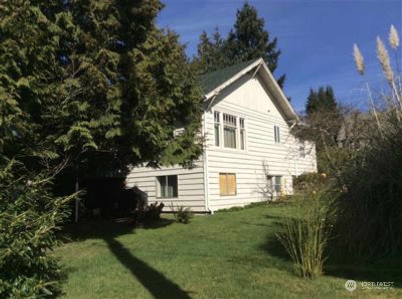 Property Photo: 240 5th Avenue W WA 98033