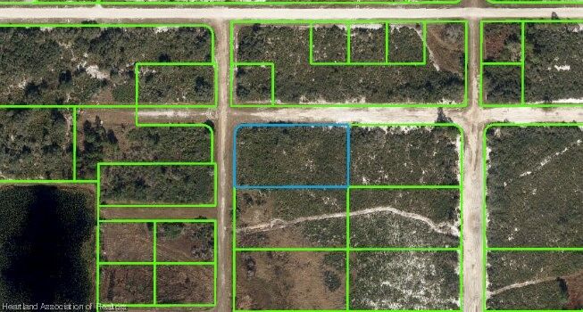 Property Photo: 1301 S Munson Road FL 33825