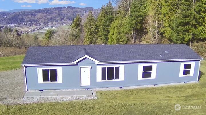 123 Ridgecrest Lane  Longview WA 98632 photo