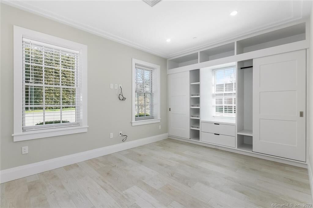 Property Photo:  1990 Bronson Road 2  CT 06824 