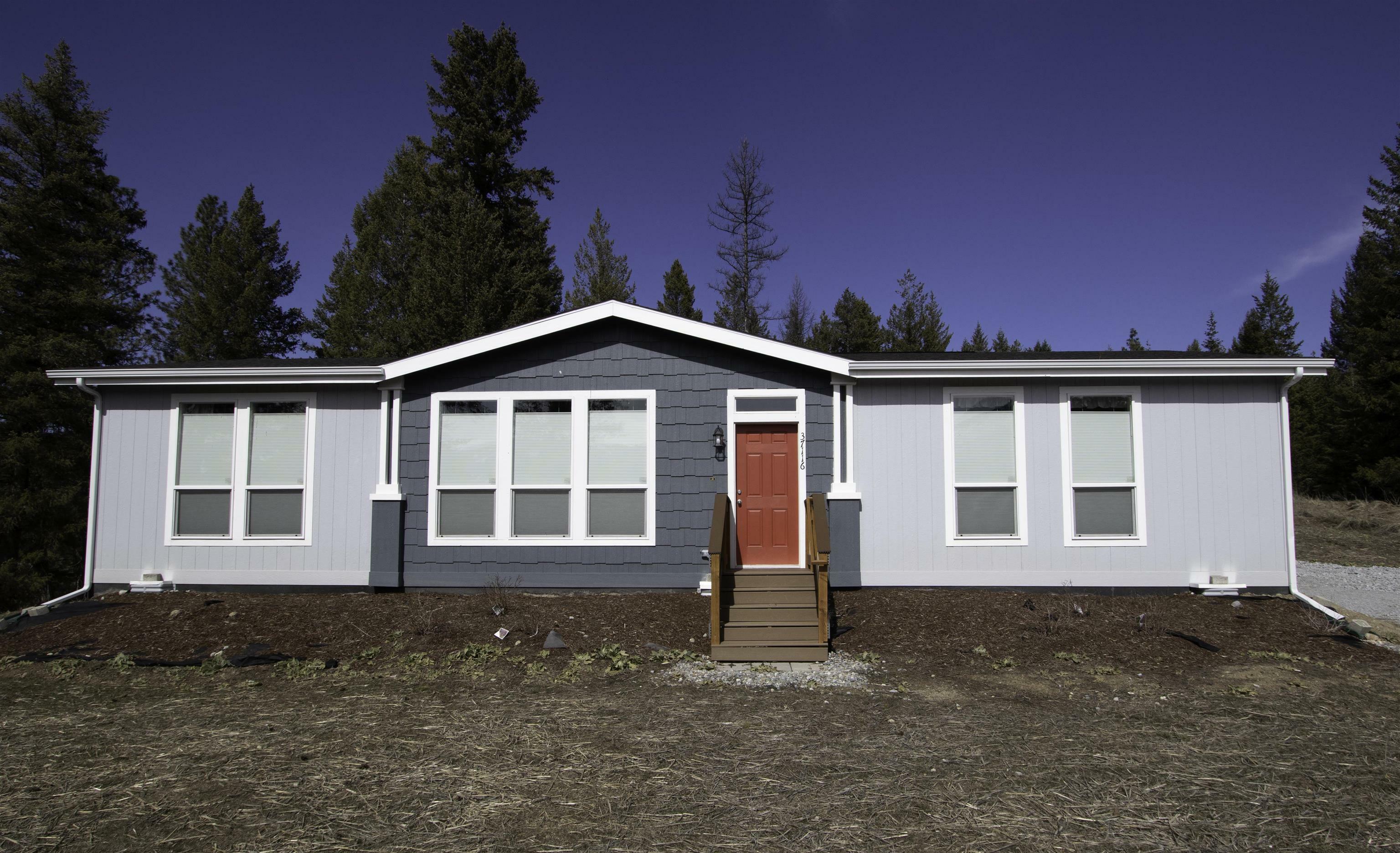 Property Photo:  37116 N Departure Ln  WA 99156 