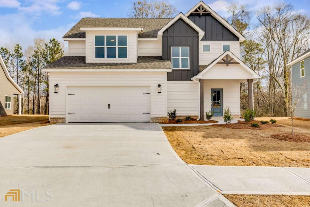 Property Photo: 127 Kingston Circle GA 30117