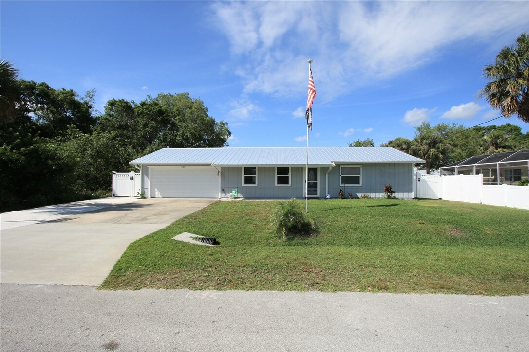 1509 Polynesian Lane  Sebastian FL 32958 photo