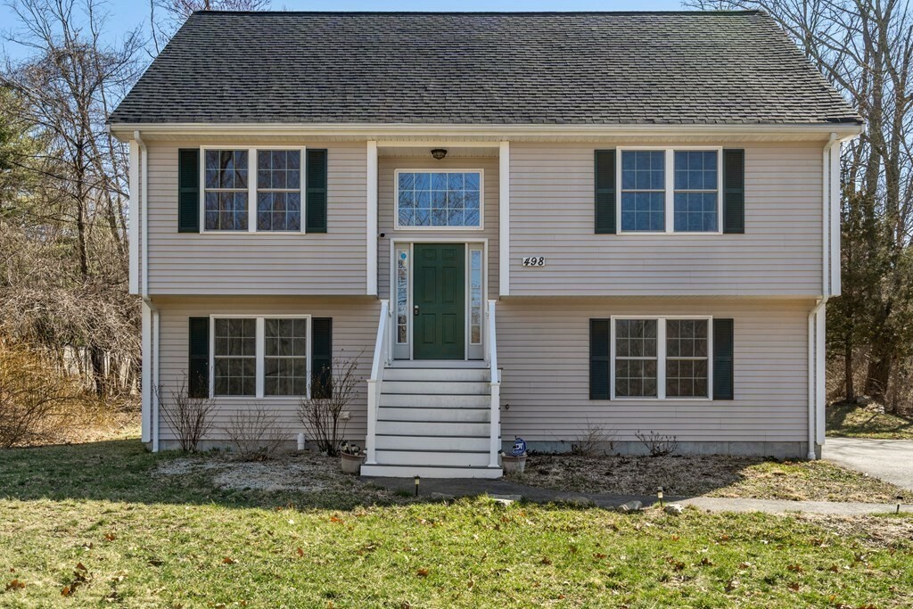 Property Photo: 498 Chestnut Hill Rd MA 01529