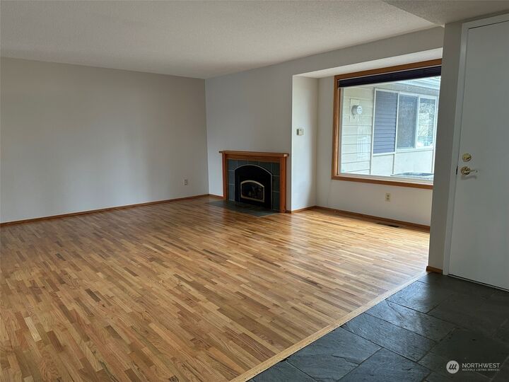 Property Photo:  15219 NE 6th Place  WA 98007 