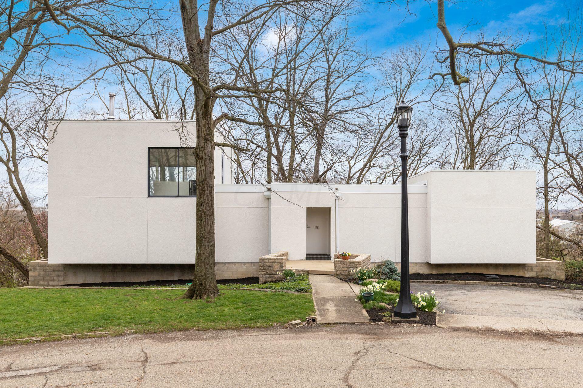 Property Photo: 1581 Terrace Drive OH 43212