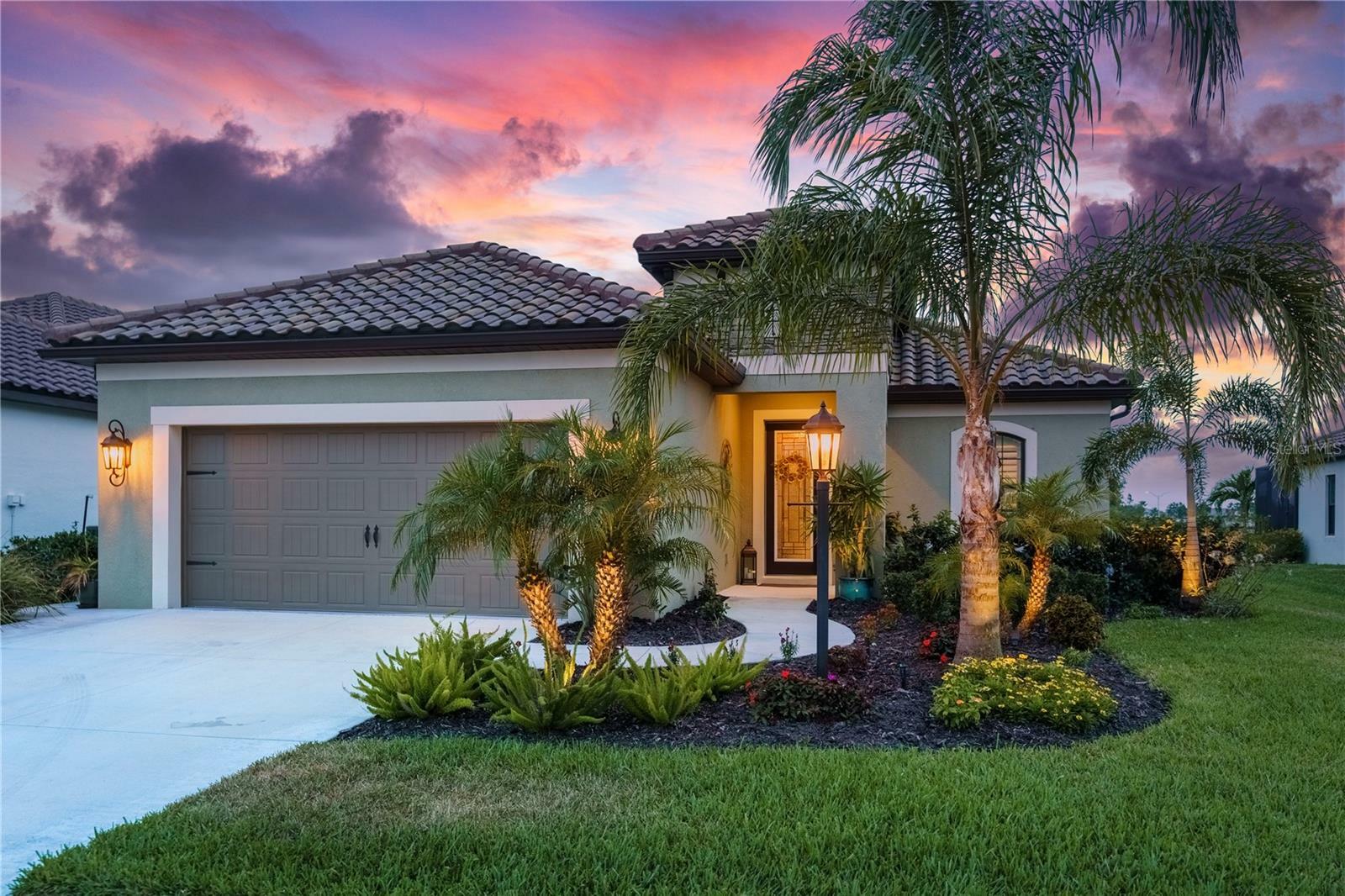 Property Photo: 224 Cassano Drive FL 34275