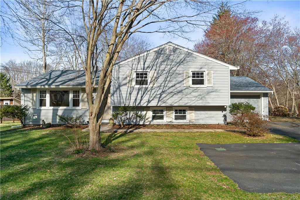 Property Photo: 493 Essex Road CT 06498