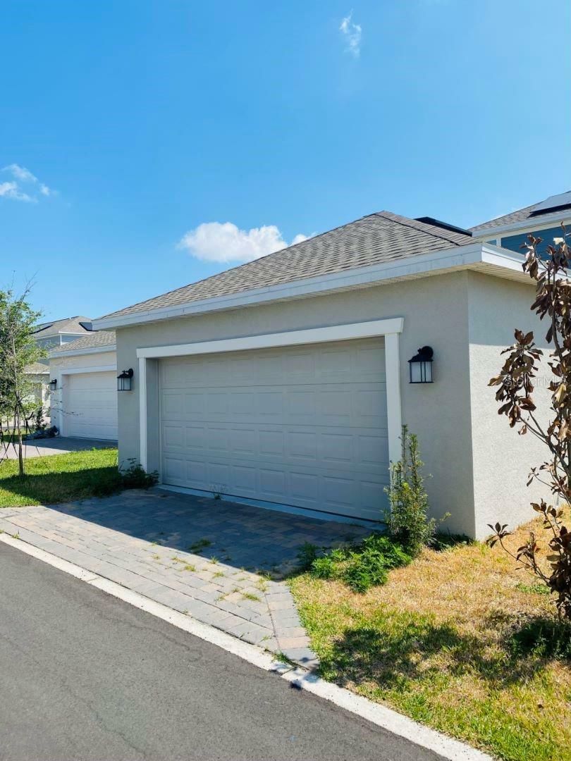 Property Photo:  1440 Waverunner Ln  FL 34787 