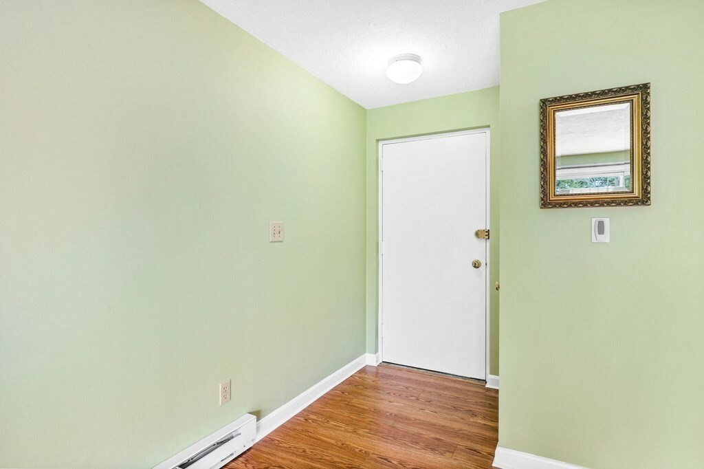 Property Photo: 40 Fountain Ln 5 MA 02190