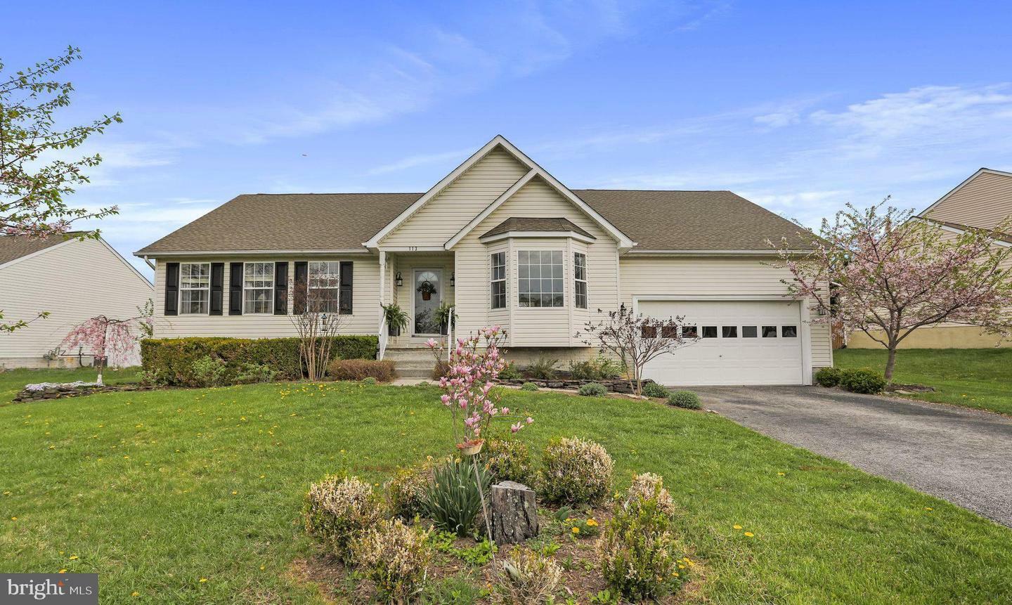 Property Photo: 113 Jackson Drive VA 22611