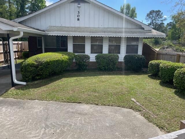 Property Photo:  308 N Live Oak Drive  SC 29461 