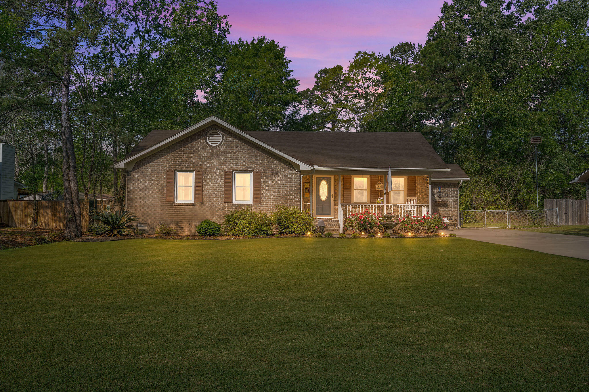 Property Photo: 123 Pinewood Drive SC 29461