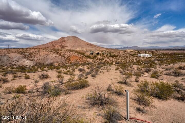 Property Photo:  7020 Canyon View Lane  NM 88007 