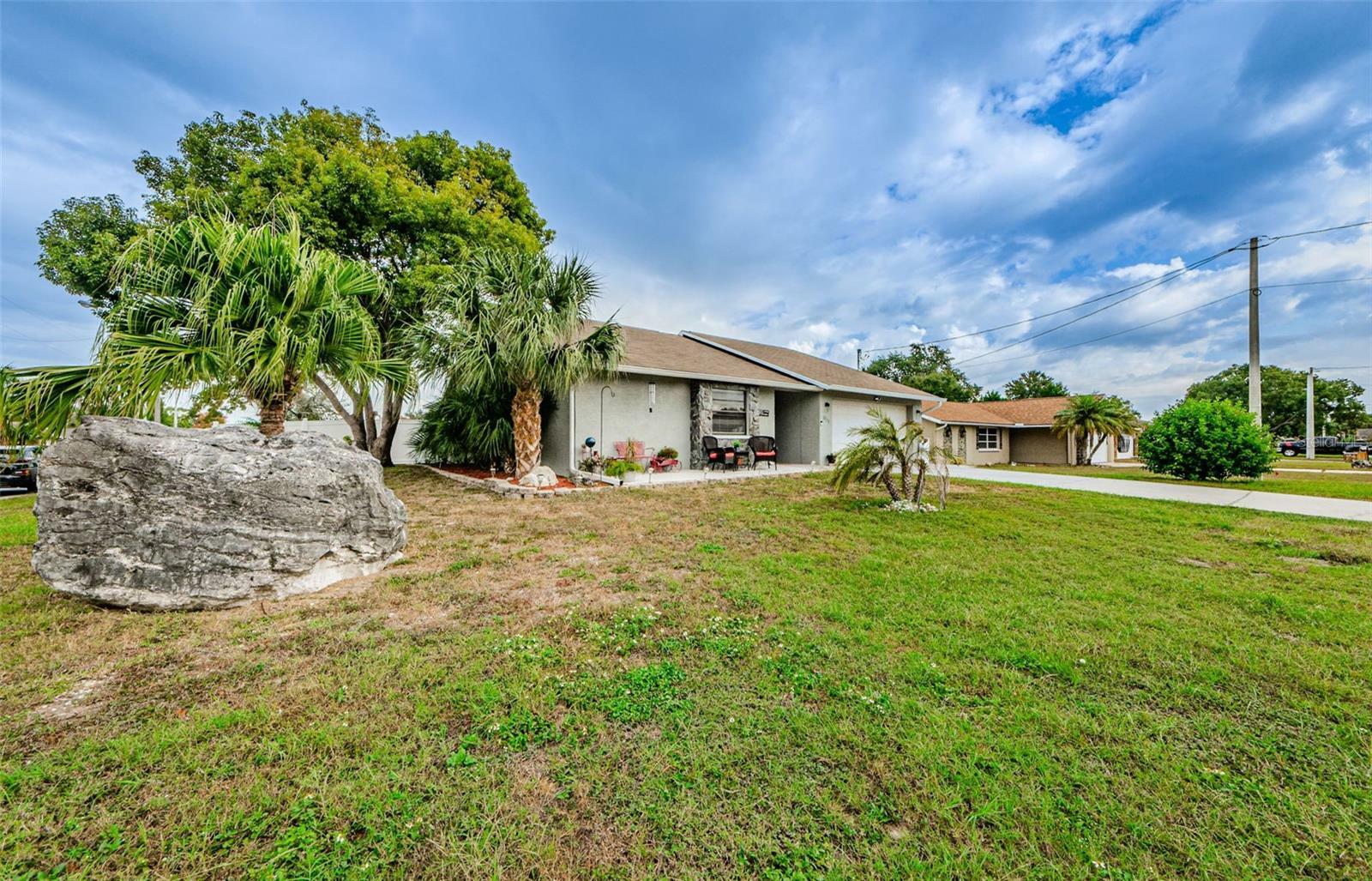 Property Photo: 8515 Viva Via Drive FL 34667