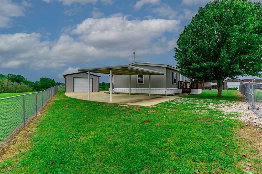 Property Photo:  167 Shawnee  TX 75783 