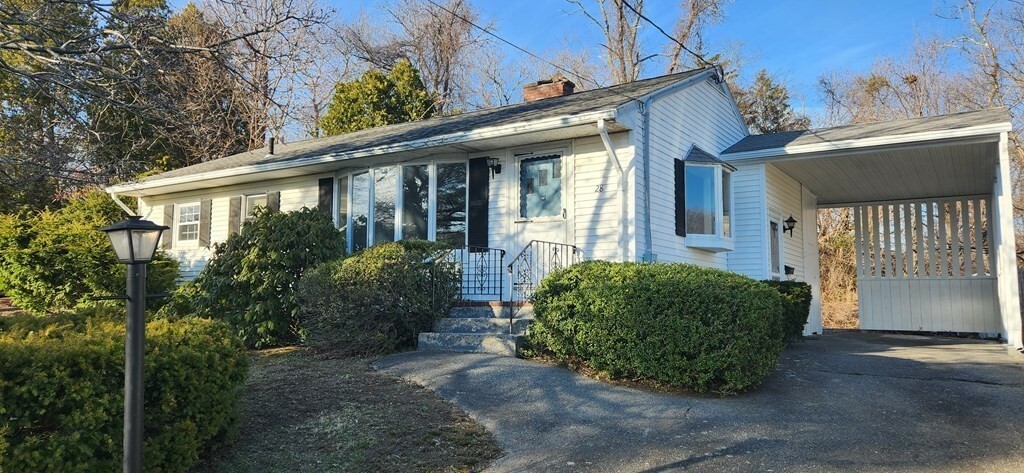 Property Photo:  28 Wayside Drive  MA 01923 