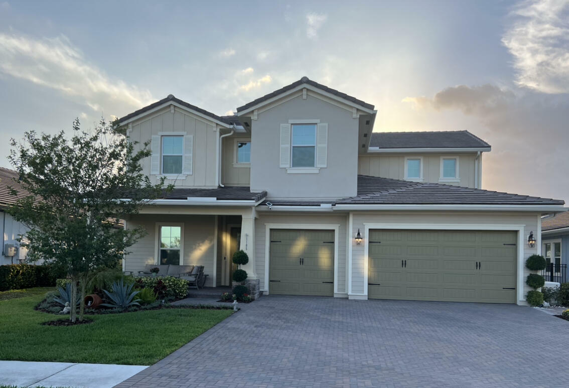 Property Photo: 1105 Wandering Willow Way FL 33470