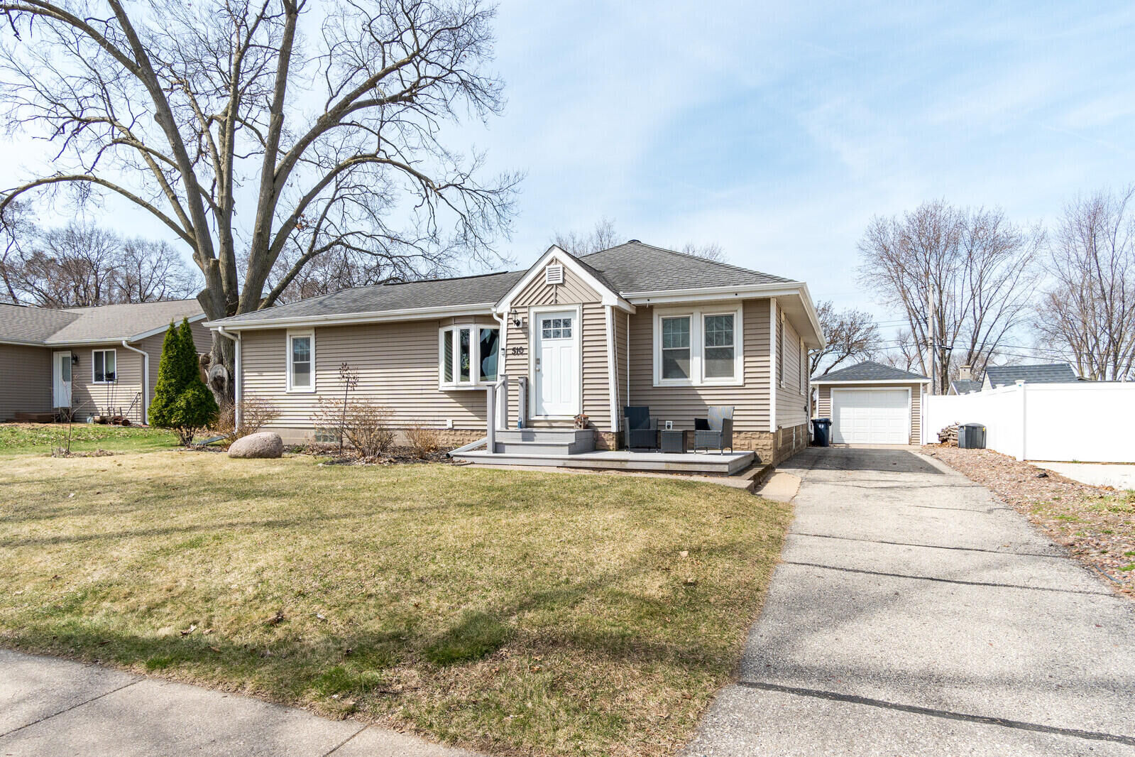 Property Photo:  510 8th Ave S  WI 54650 