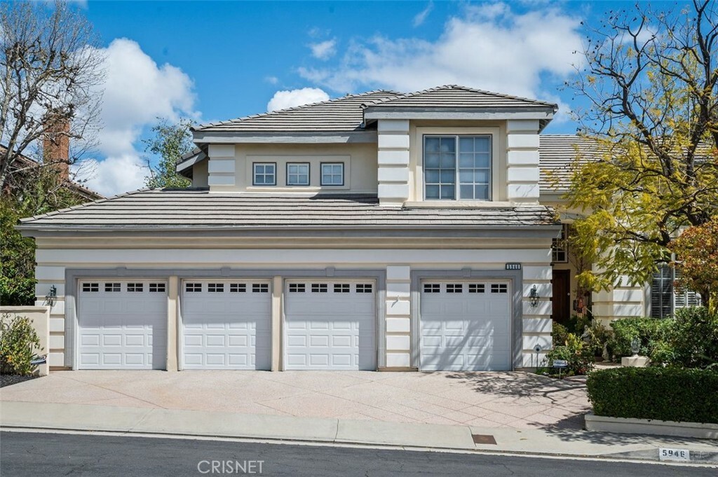 5946 County Oak Road  Woodland Hills CA 91367 photo