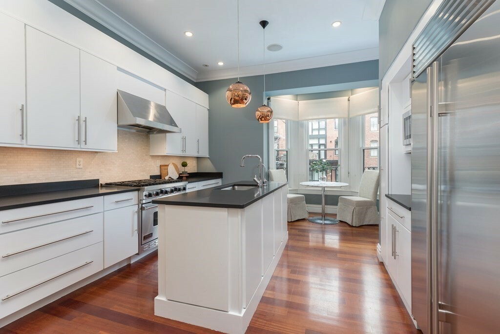 Property Photo: 20 Greenwich Park 1 MA 02118