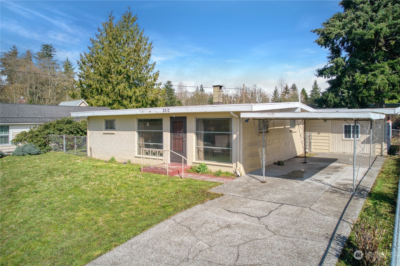 Property Photo:  2512 NE Barnett Street  WA 98310 