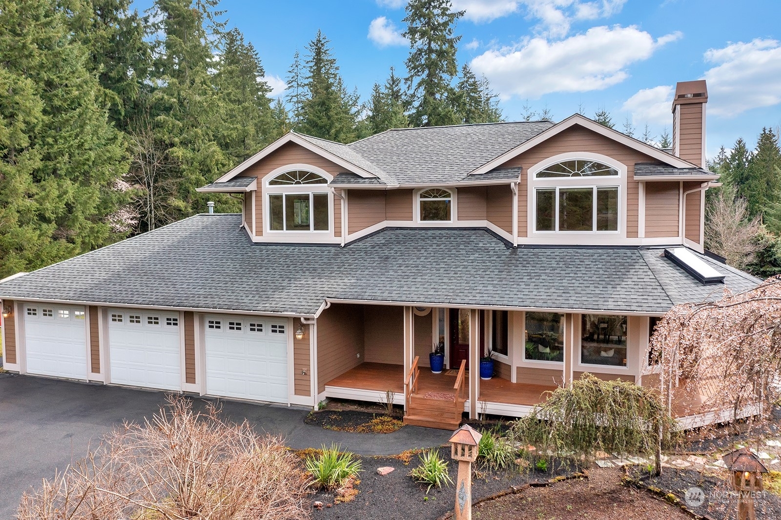 Property Photo: 23410 NE 147th Place WA 98077