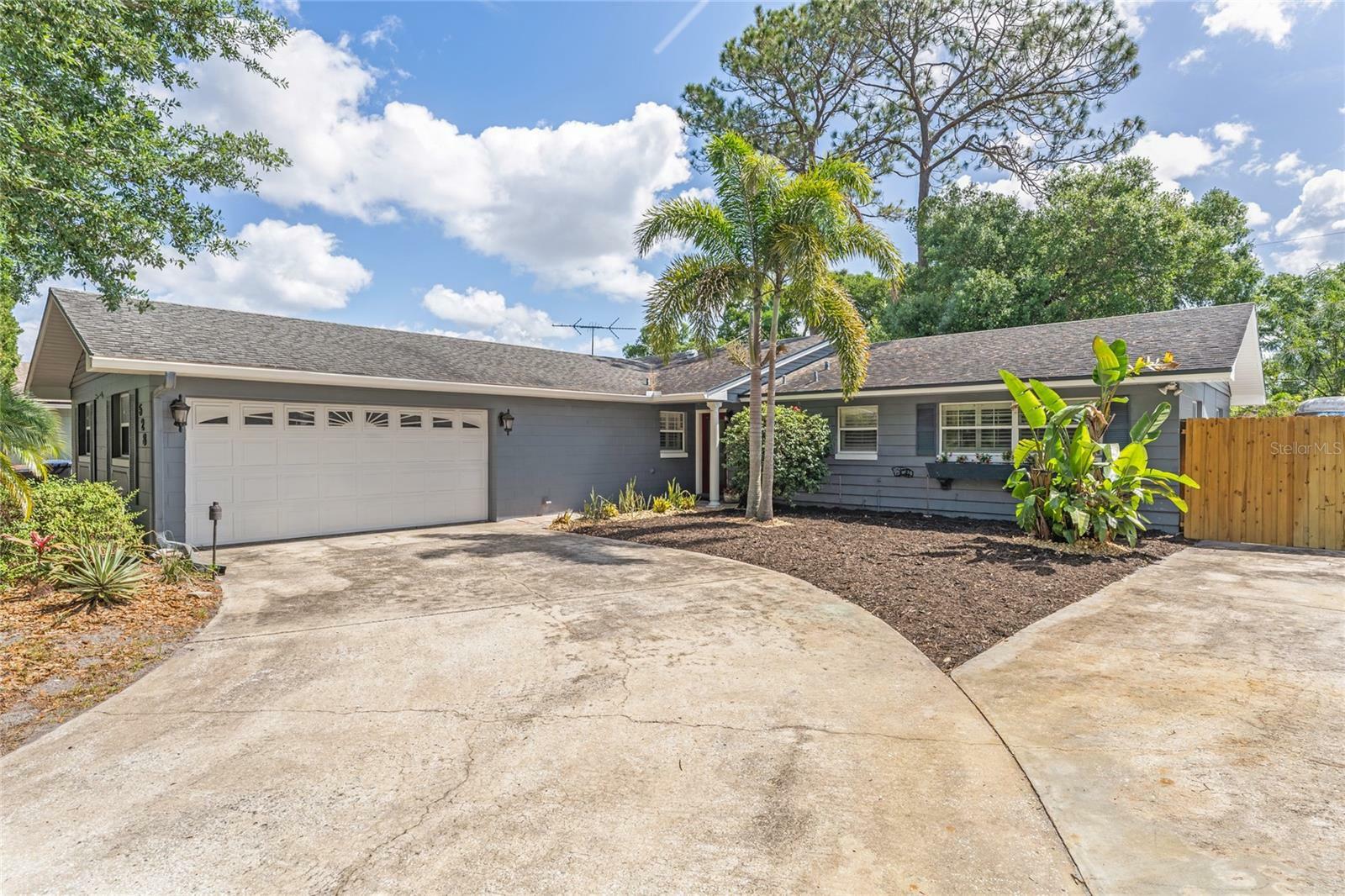 Property Photo:  528 Saint Dunstan Way  FL 32792 