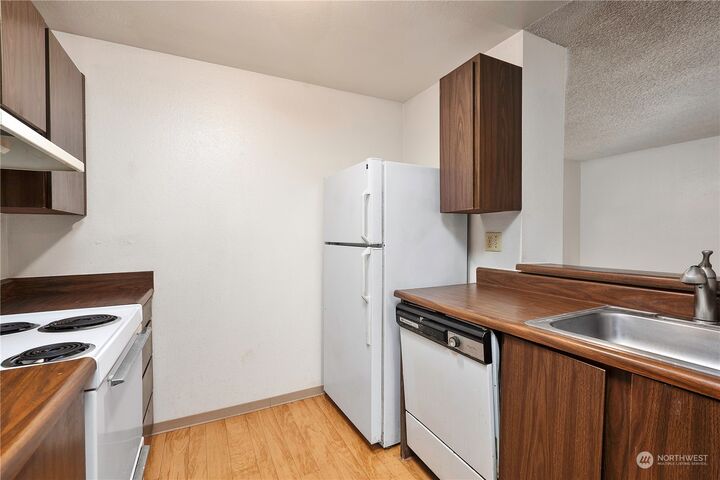 Property Photo: 4601 SW 320th Street G5 WA 98023