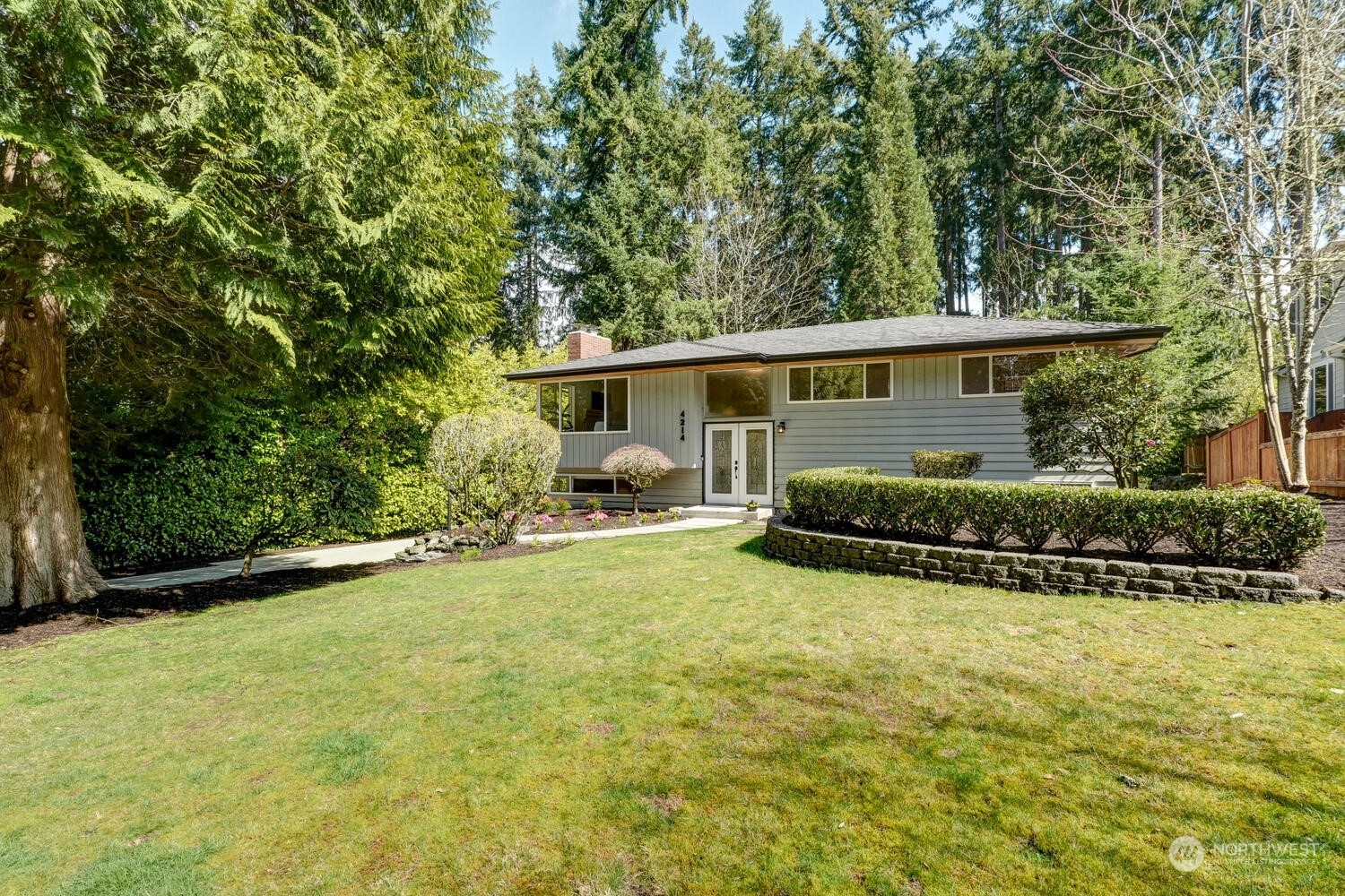 Property Photo:  4214 160th Avenue SE  WA 98006 