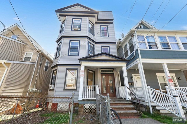 Property Photo:  22 Mission Street  NJ 07042 