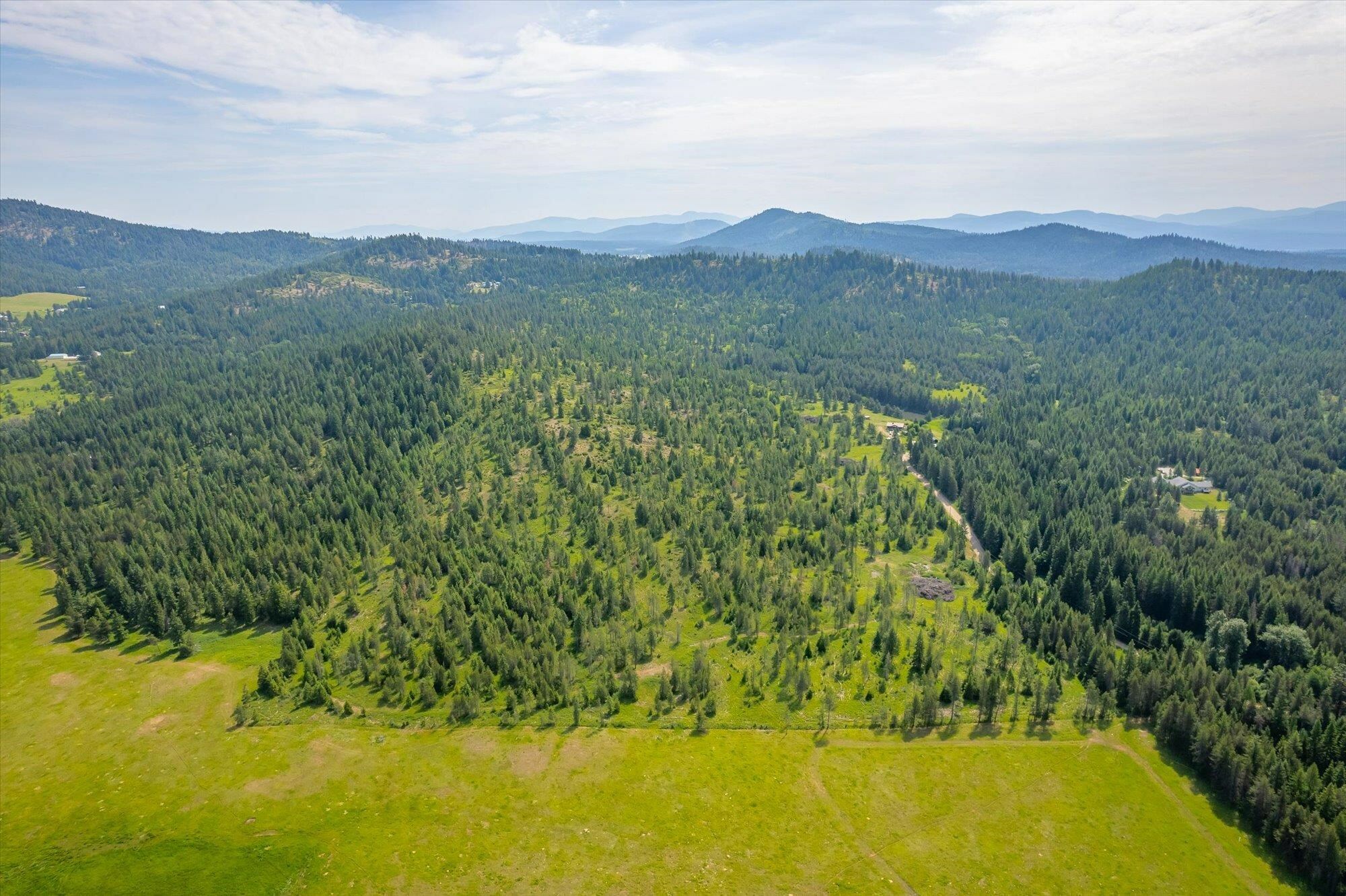 Property Photo: 1414 Roberts Rd 1301 Roberts Rd WA 99156