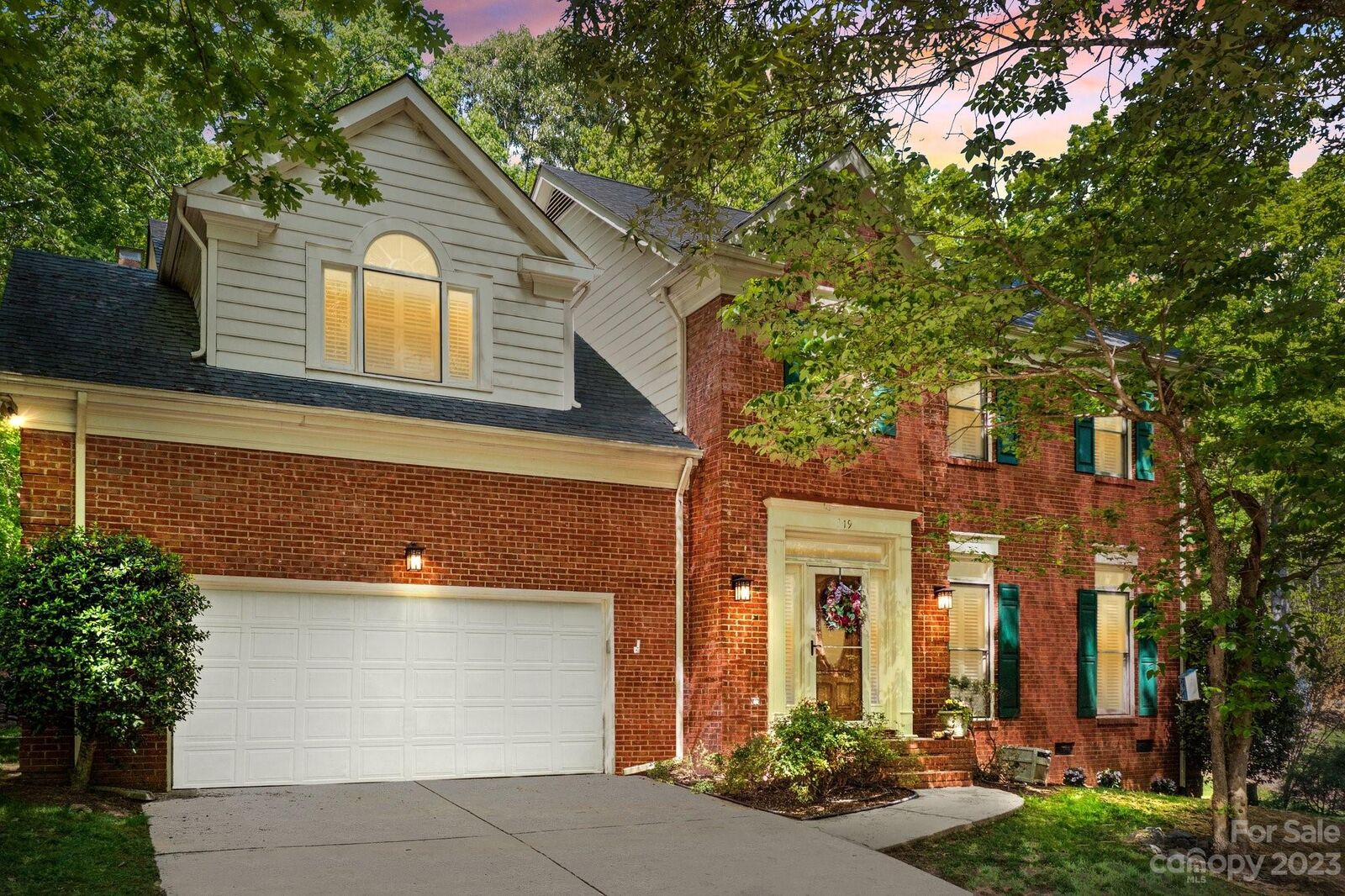 Property Photo:  319 Foxfield Lane  NC 28105 