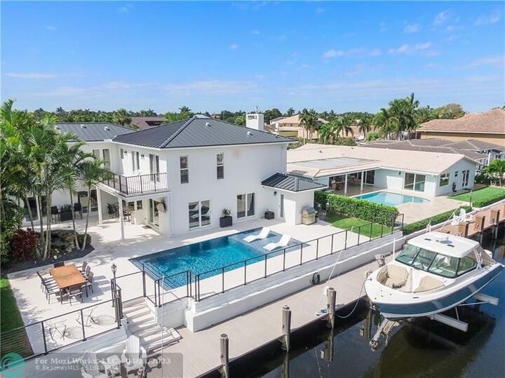 2751 NE 47th St  Lighthouse Point FL 33064 photo