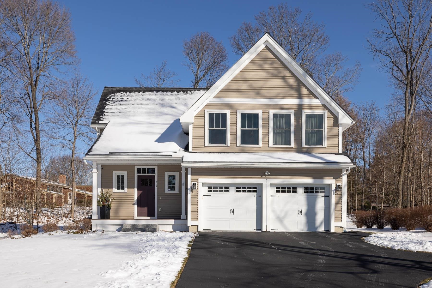 Property Photo:  260 Woodlawn Circle  NH 03801 