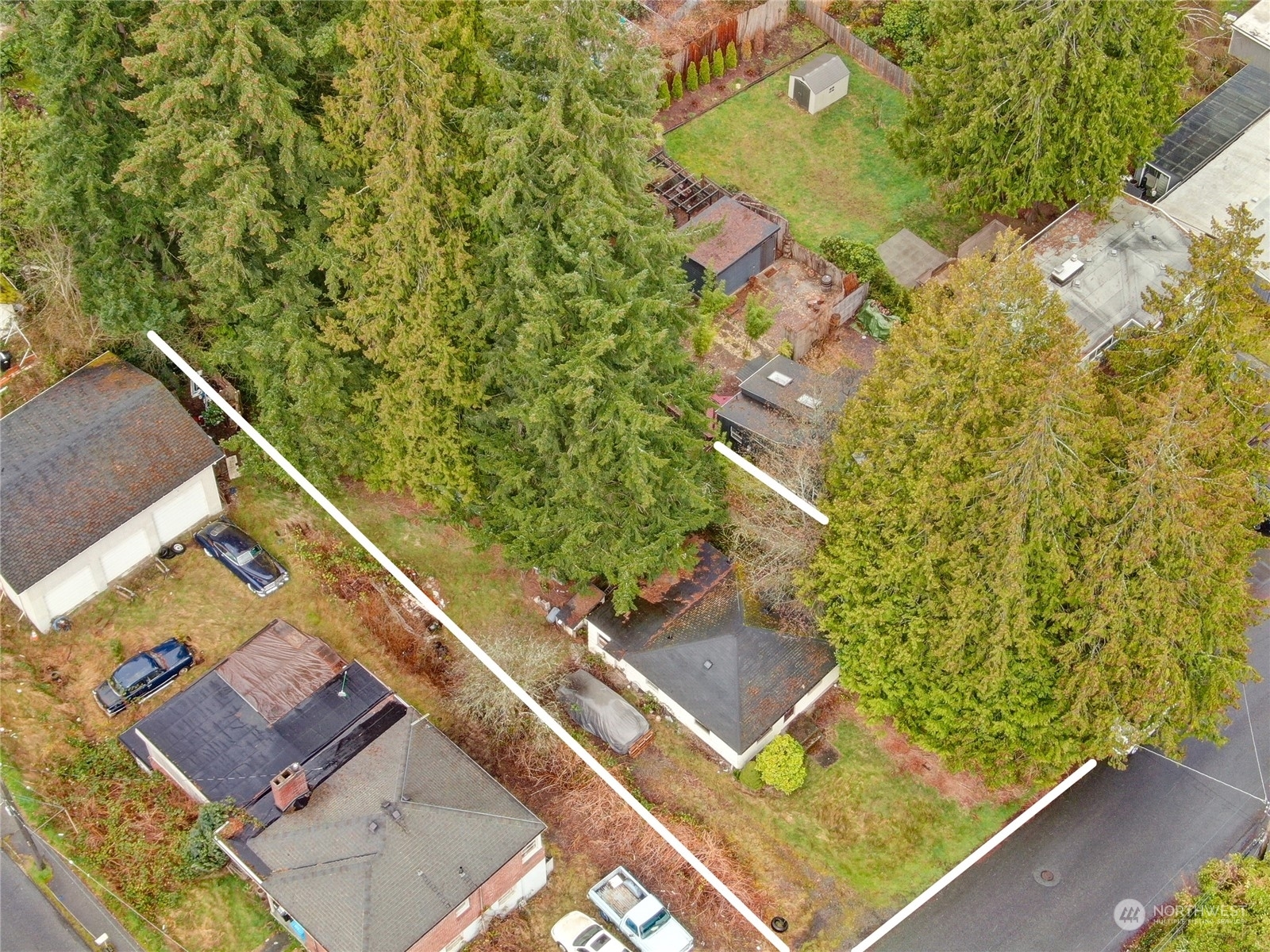 Property Photo:  14509 Interlake Avenue N  WA 98133 