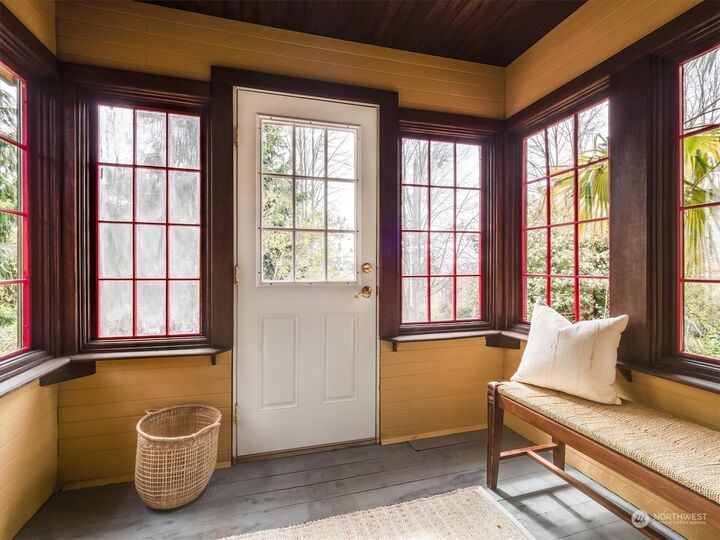 Property Photo: 116 NW 58th Street WA 98107