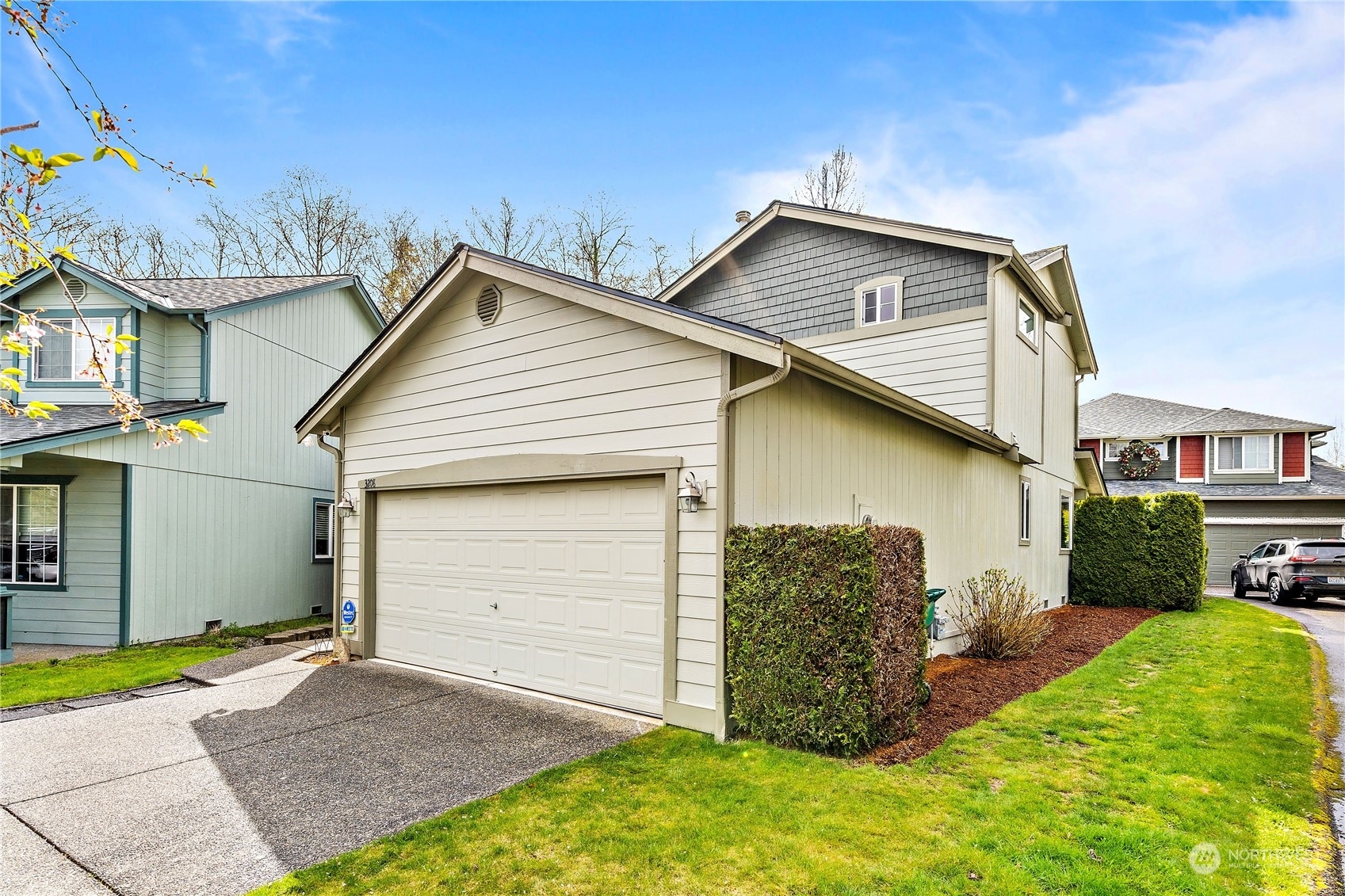 Property Photo: 3208 96th Place SE WA 98208