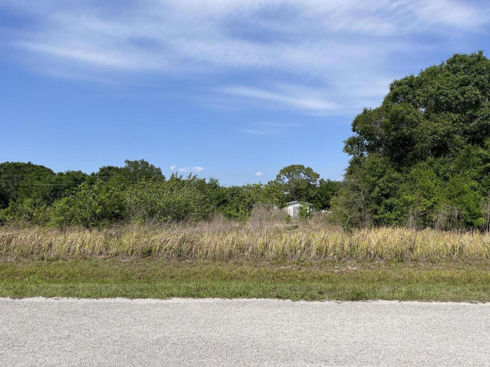 Property Photo: 3935 NW 18th Avenue FL 34972