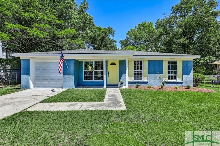 2256 Hanson Street  Savannah GA 31404 photo