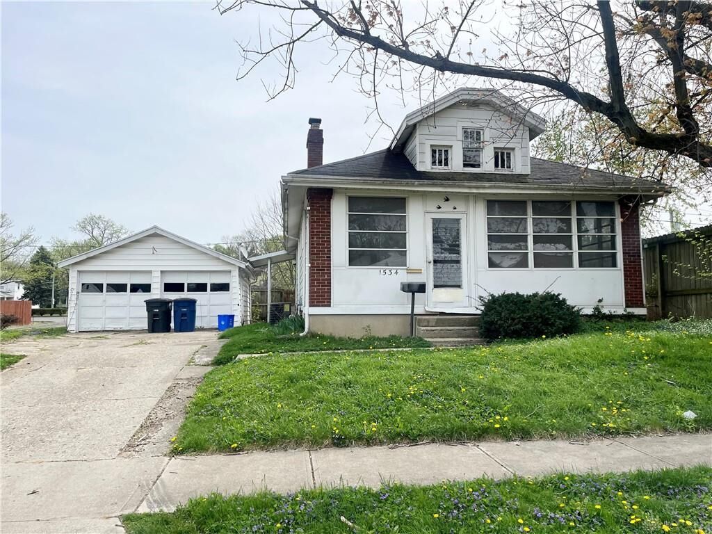 Property Photo: 1534 Fauver Avenue OH 45410