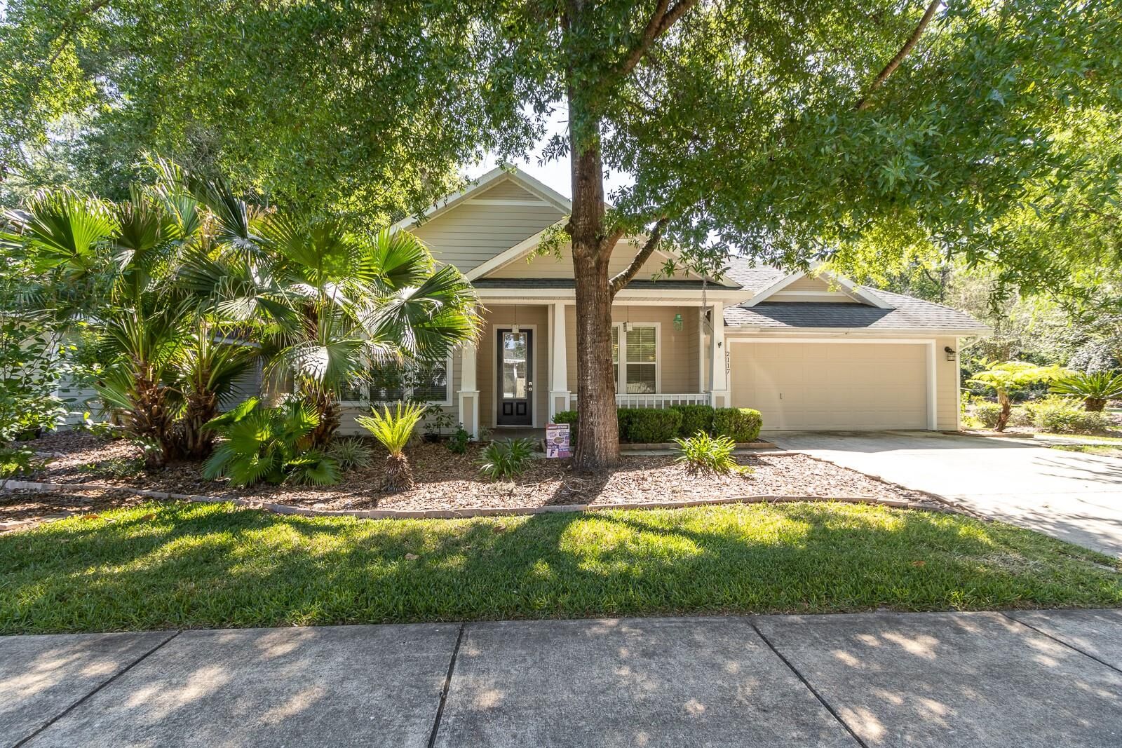 Property Photo:  2117 NW 144th Street  FL 32669 
