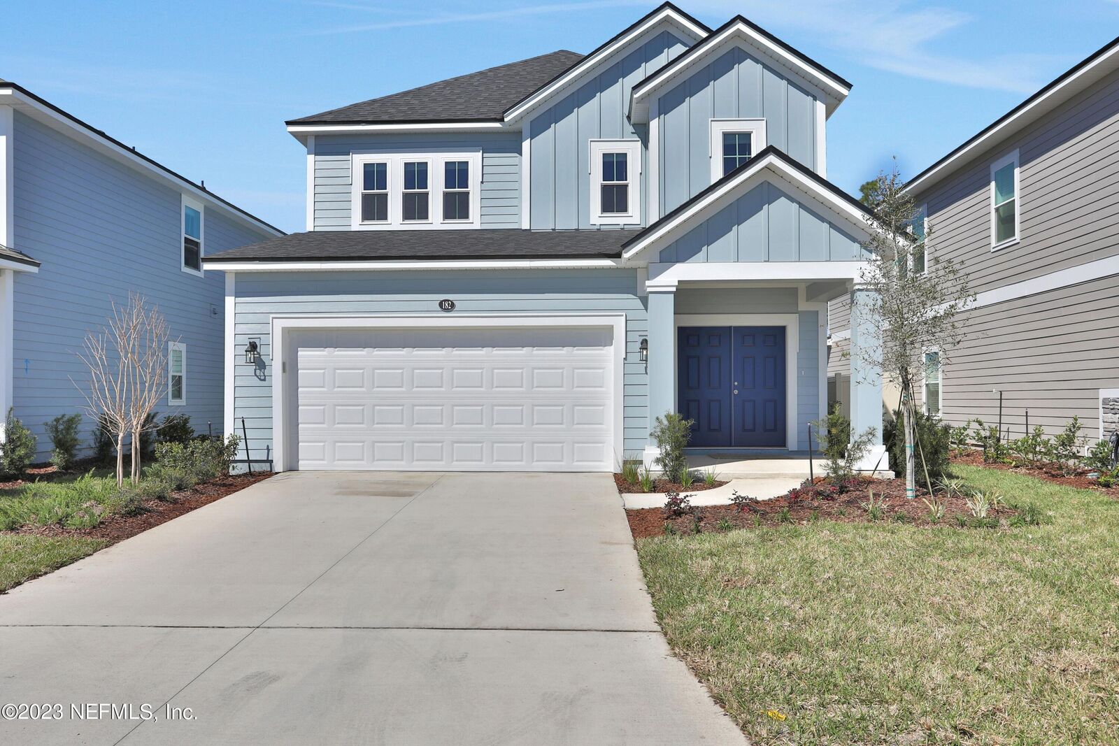 Property Photo: 341 Bermudez Way FL 32095