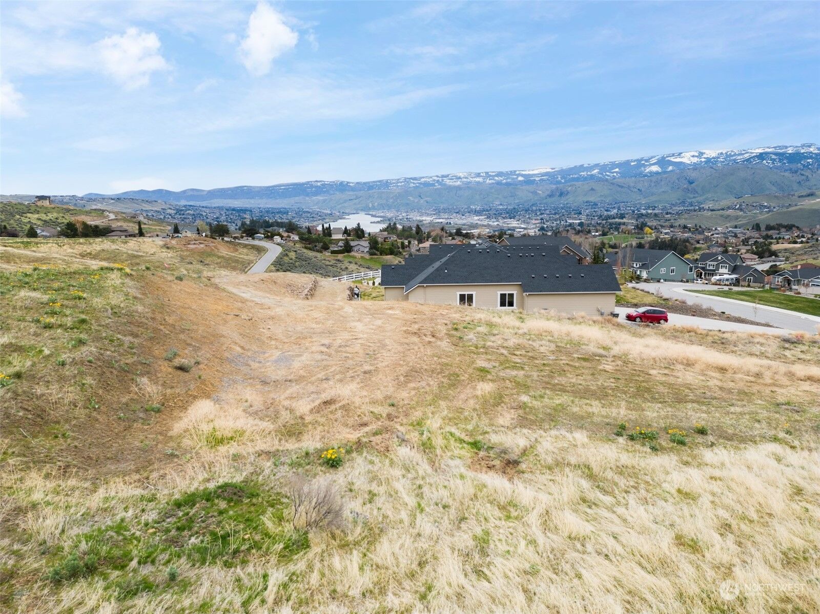 Property Photo:  284 Burch Hollow Lane  WA 98801 