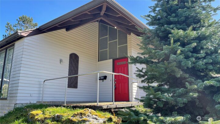 Property Photo: 11 Trinity Place WA 98537