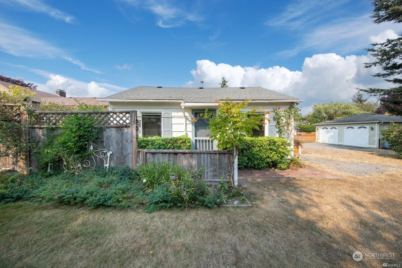 Property Photo:  9612 12th Avenue NW  WA 98117 
