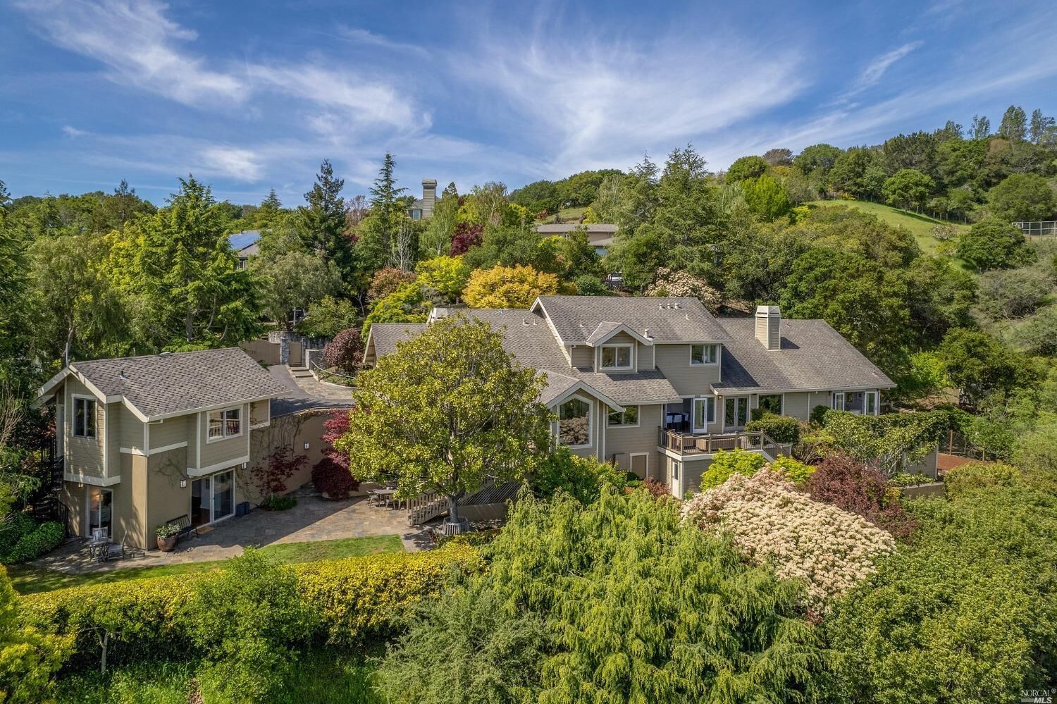 Property Photo:  30 Kite Hill Lane  CA 94941 