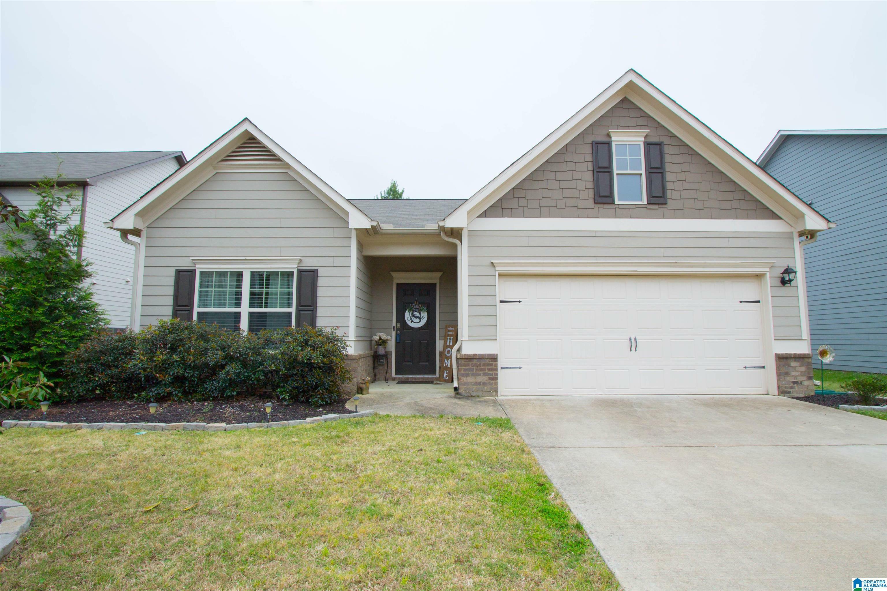 Property Photo:  1369 Kensington Boulevard  AL 35040 