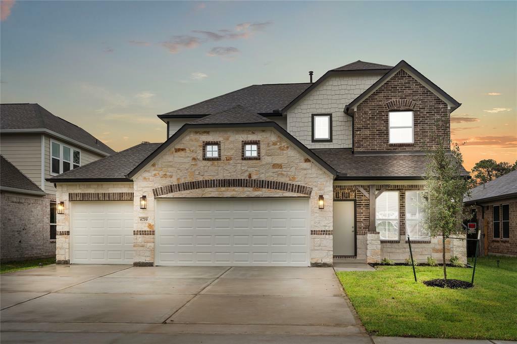 Property Photo:  6719 Cypress Woods Mist Trail  TX 77338 